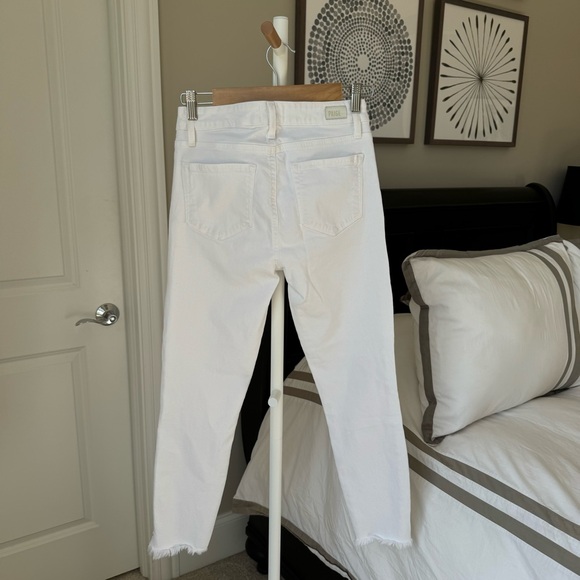 PAIGE Arched Hem Verdugo Crop in Crisp White - Picture 10 of 13